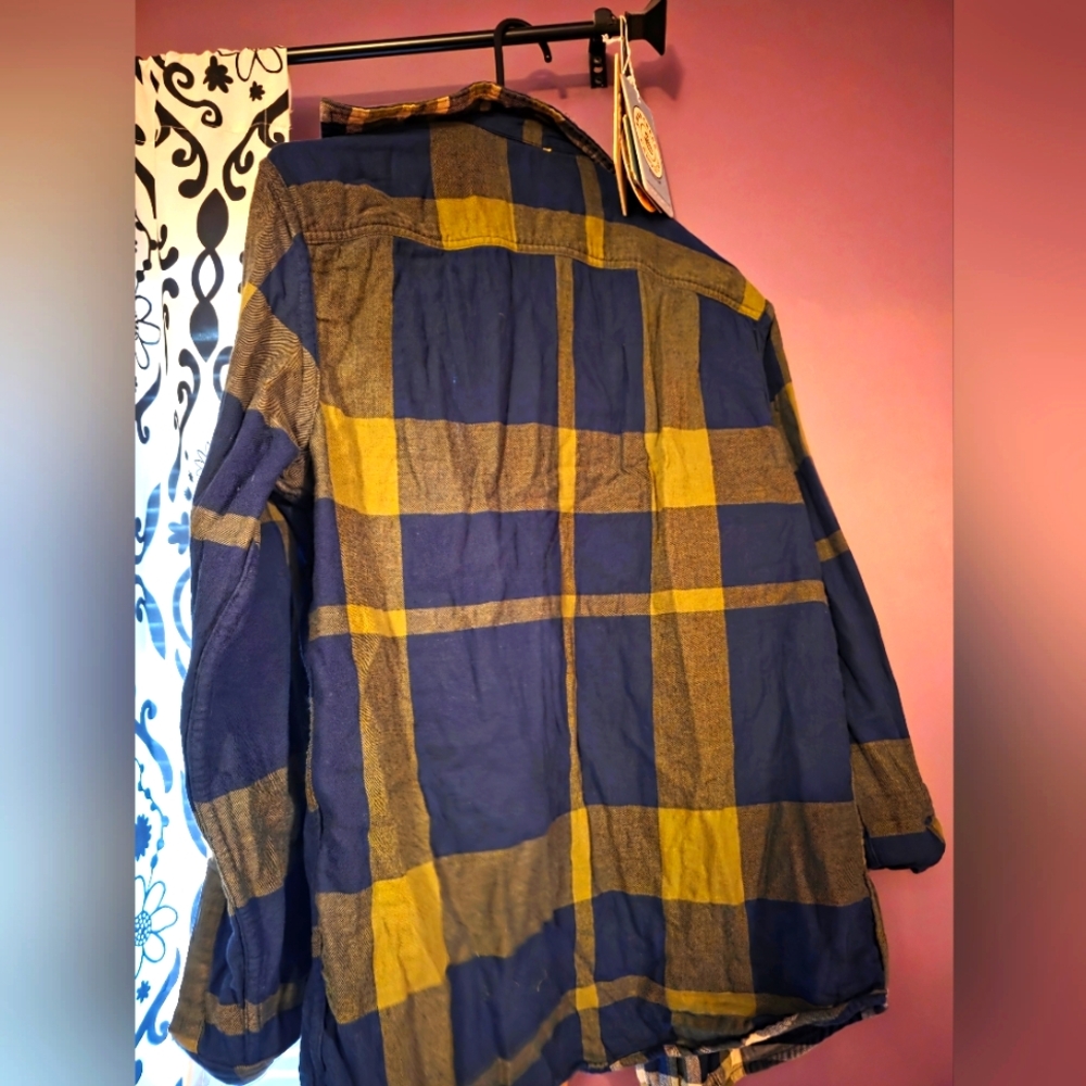 Reversible Flannel - Picture 6 of 6